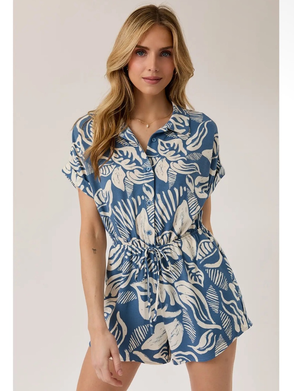 NWT- Boutique, Gilli Brand- Blue Leaf-Print Short Sleeve Romper - Brand